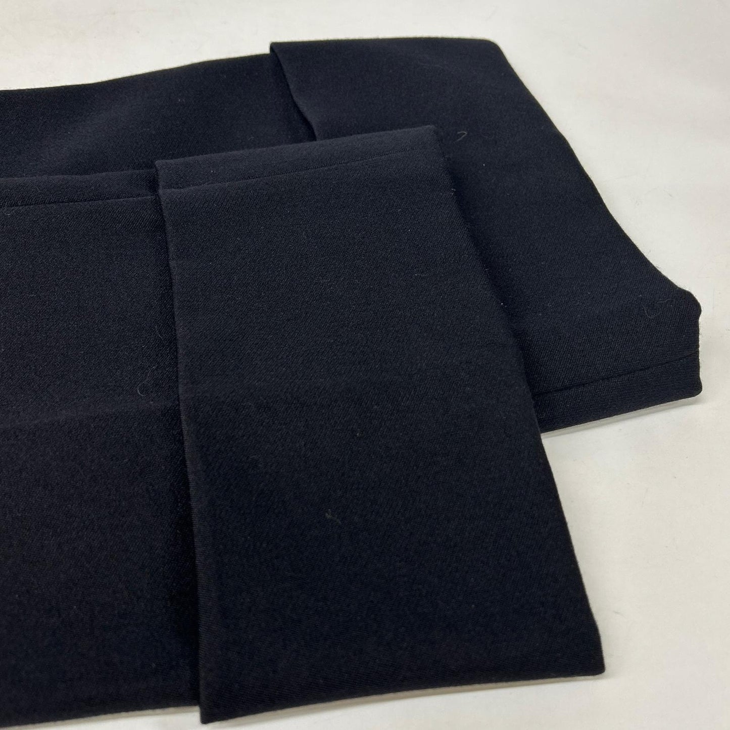 IIROT Black Virgin Wool Pleated Cropped Wide-Leg Pants