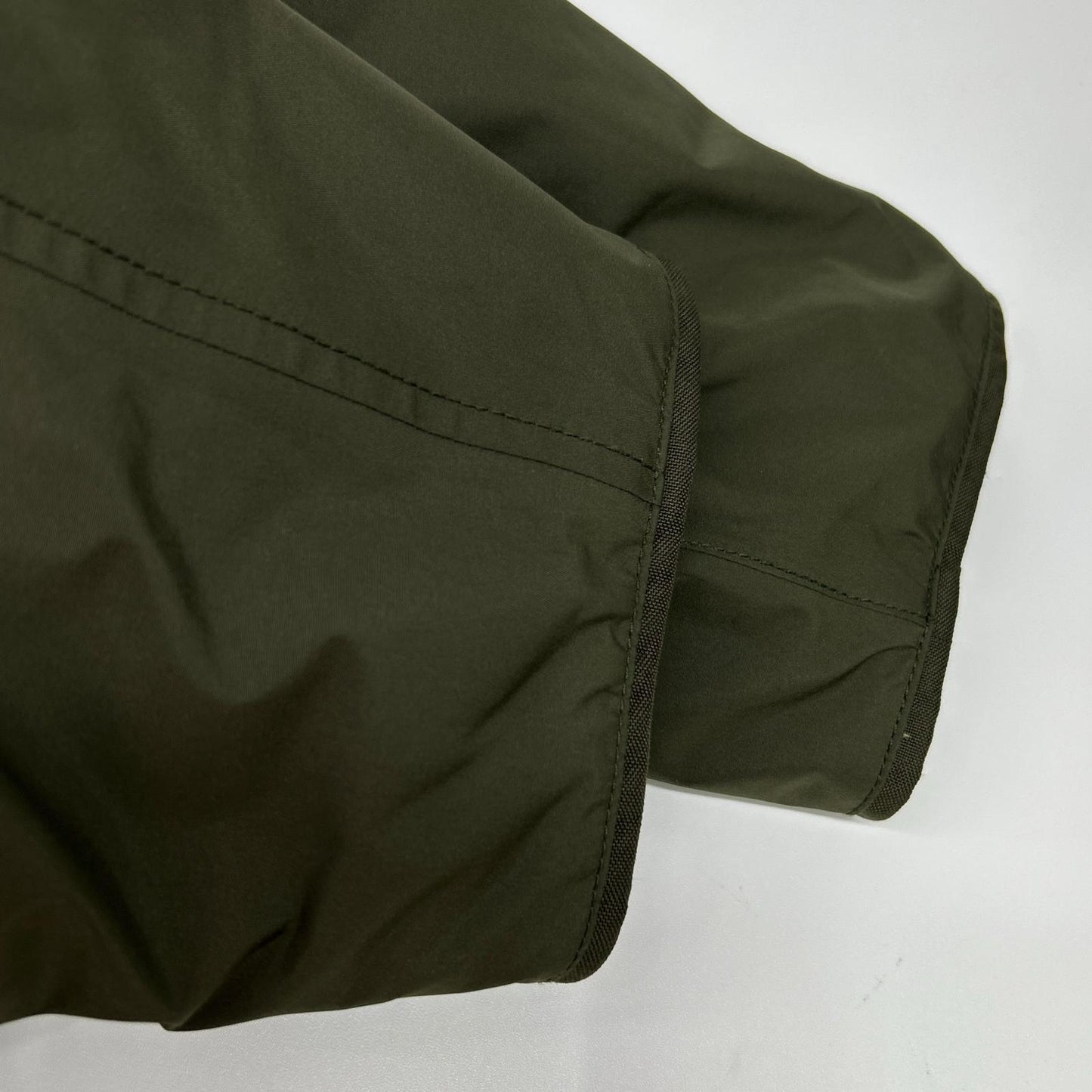 nanamica ナナミカ SUBF276U 卡其色 涤纶 GORE-TEX DOWN COAT/戈尔特斯连帽羽绒大衣 外套