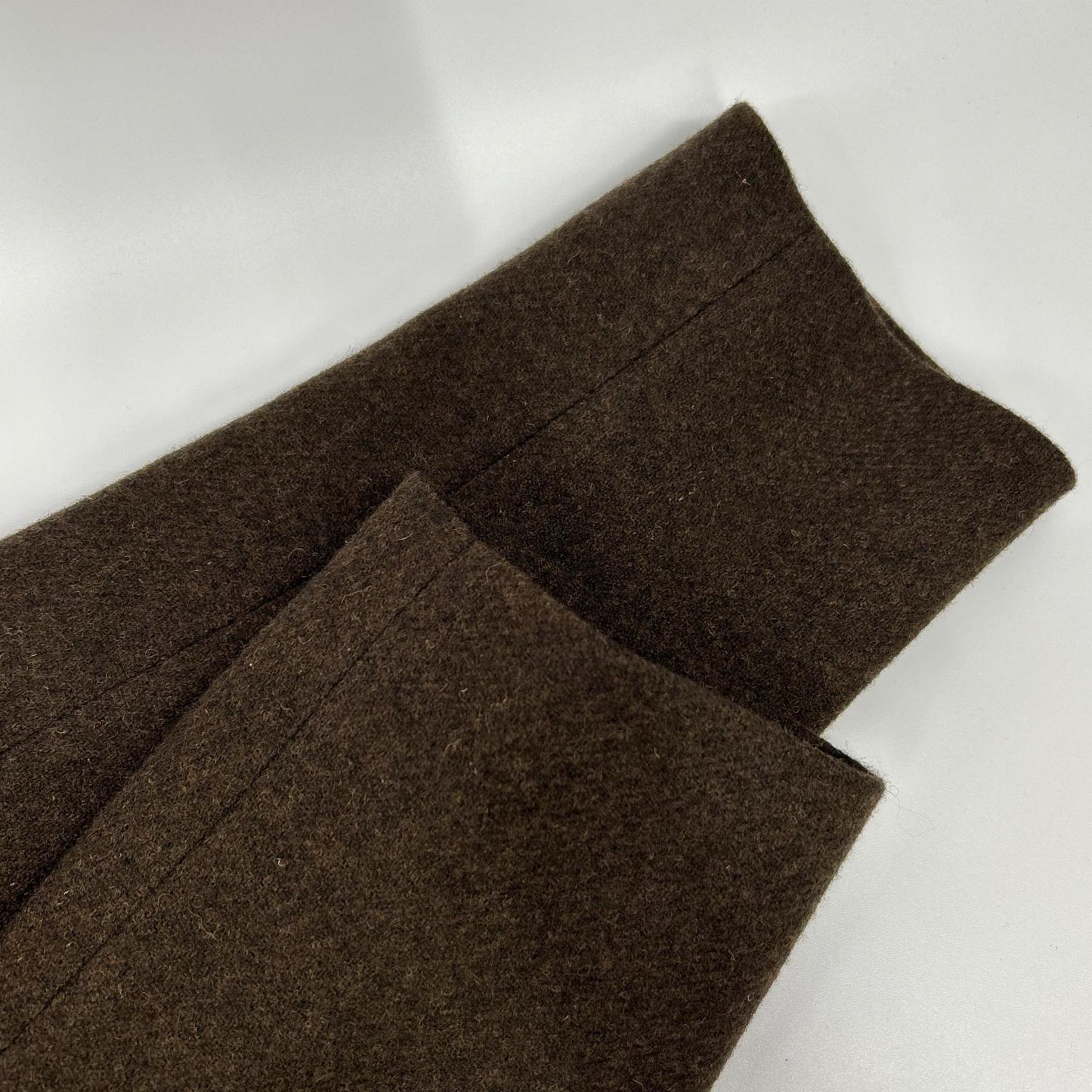 District UNITED ARROWS 1125-199-8709 dark brown British-made wool adjuster-belt double-breasted peacoat