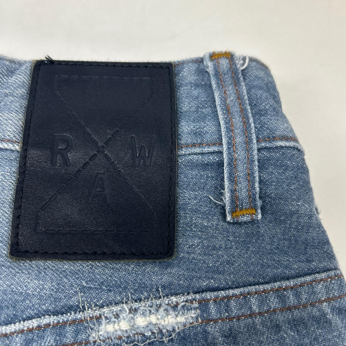 G-STAR RAW ジースターロゥ RE US FIRST CLASSIC ブルー コットン ダメージ加工 テーパードデニムパンツ ボトムス
