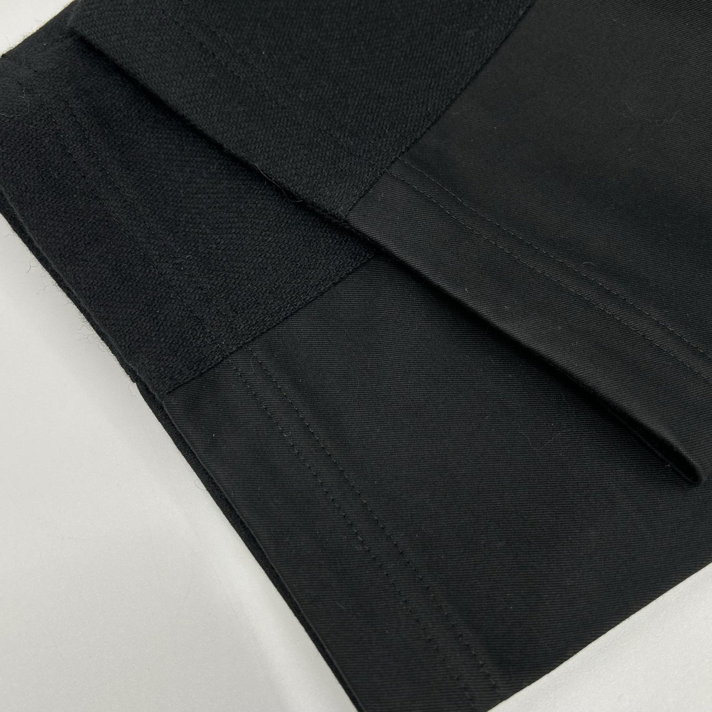 S'YTE サイト 22AW UV-P04-820 ブラック FLANNEL WAIST ADJUSTABLE VERTICAL JOINT PANTS ボトムス