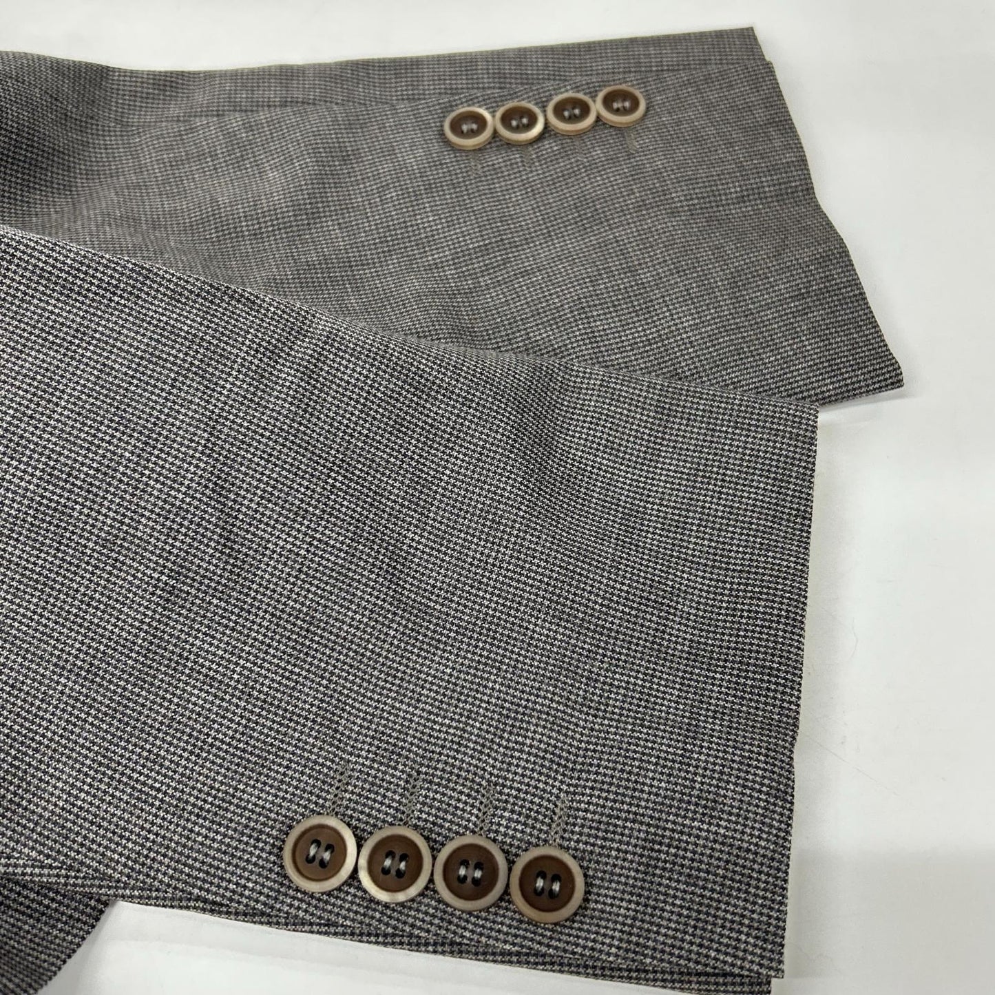 BRUNELLO CUCINELLI ブルネロクチネリ TE92210 グレー ウール ハウンドトゥース 段返り 3Bテーラードジャケット ジャケット