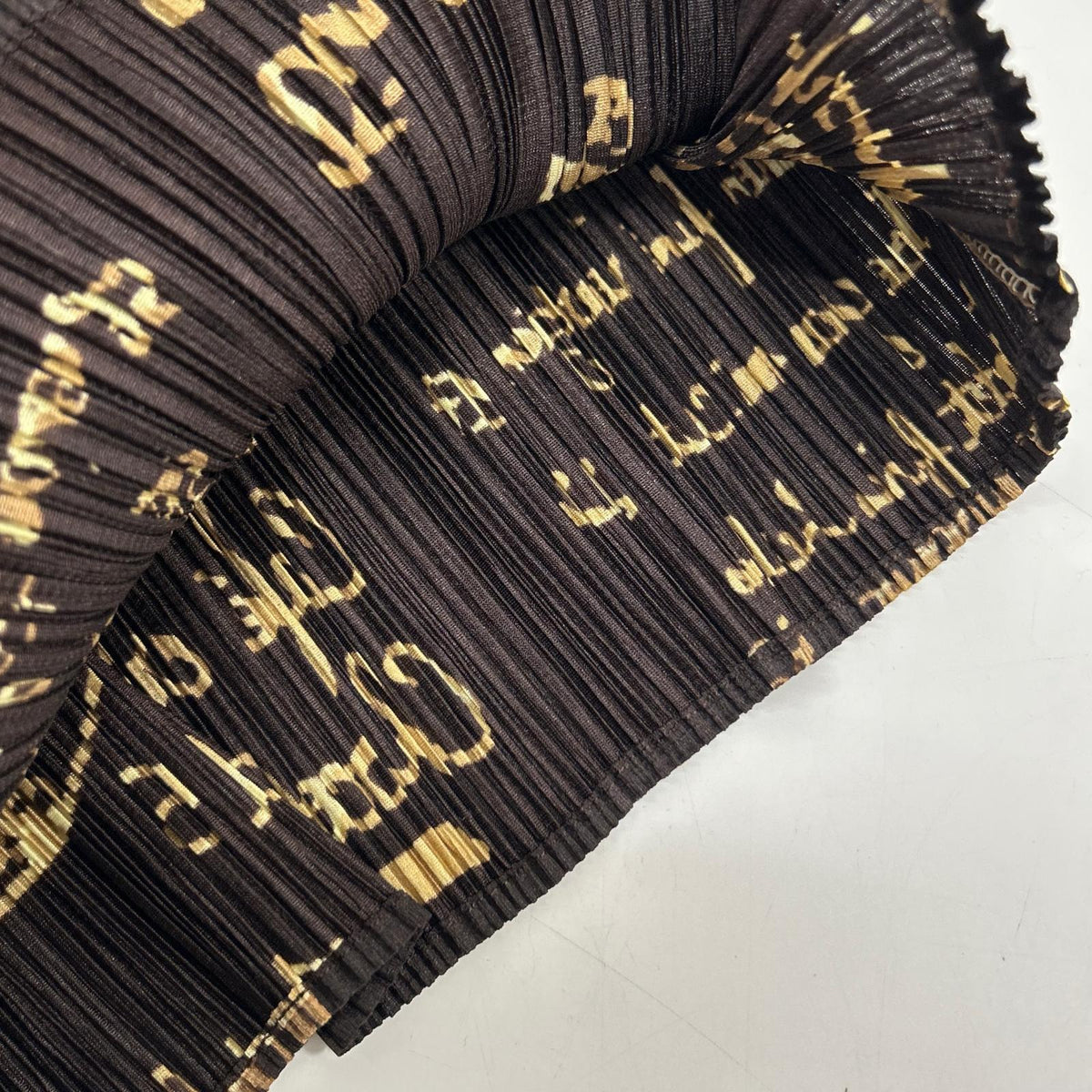 【SALE】 PLEATS PLEASE プリーツプリーズ PP41-JK691 ブラウン フレンチメニュー柄ノースリーブトップス トップス