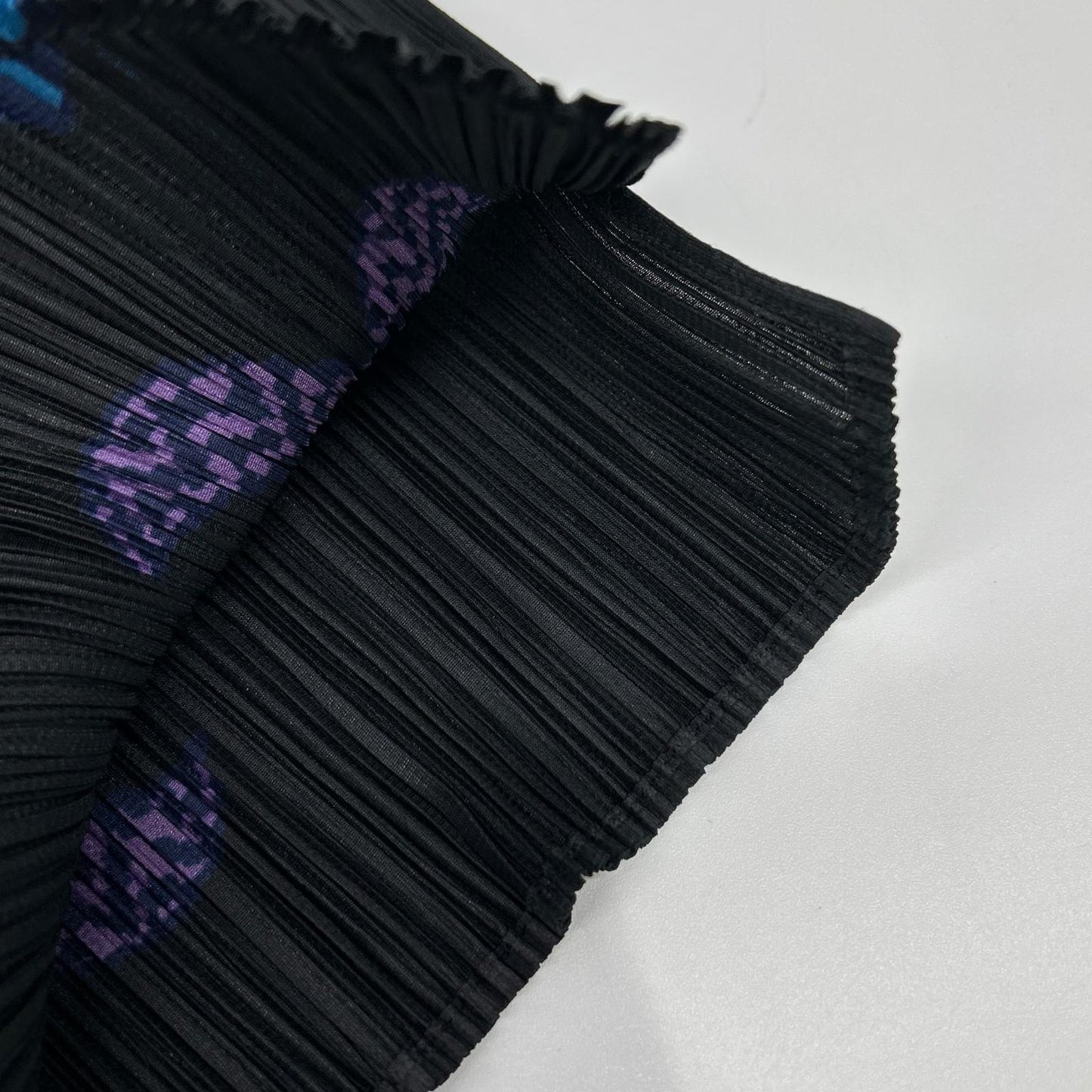 PLEATS PLEASE プリーツプリーズ PP33-JK632 ブラック 魚 フィッシュプリントモックネックノースリーブトップス トップス