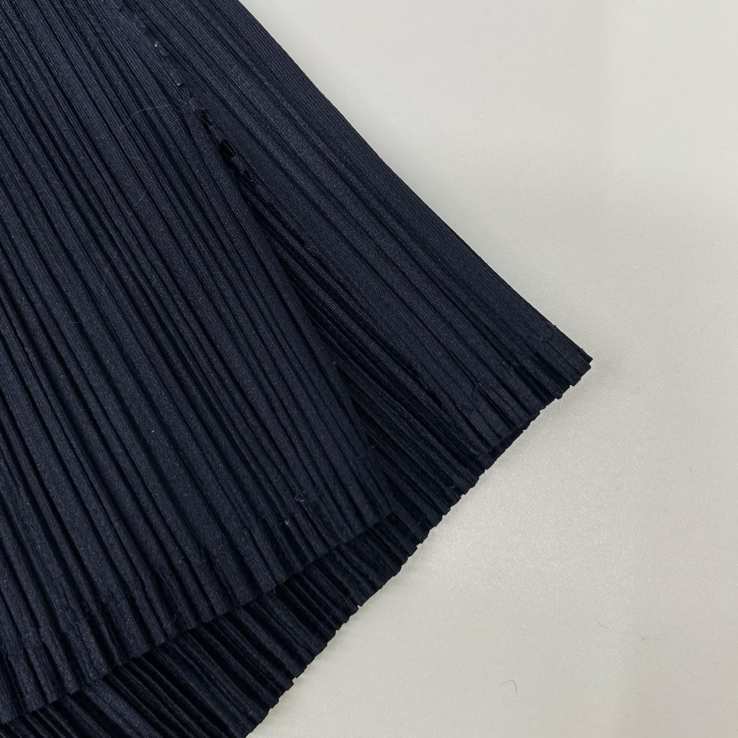 PLEATS PLEASE プリーツプリーズ PP33-JG205 ダークネイビー ミニフリンジロングスカート スカート