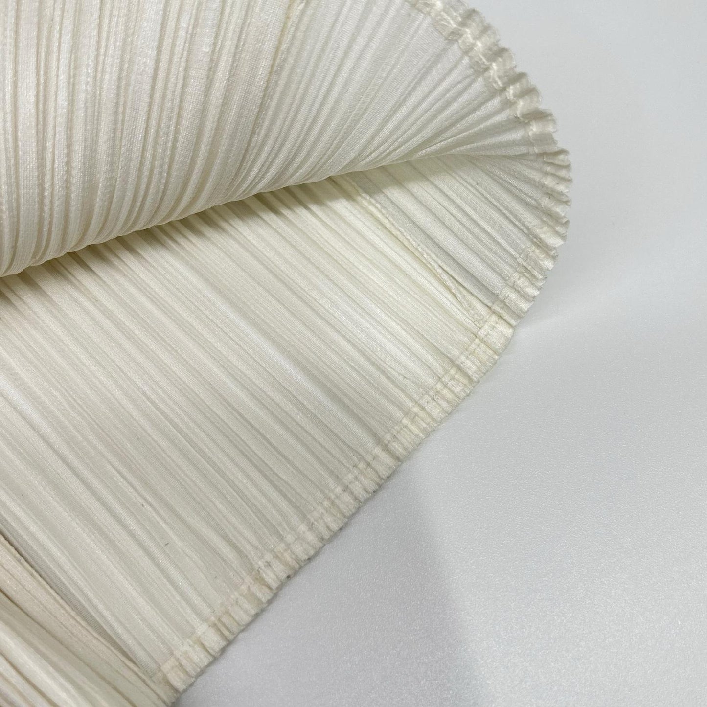 【SALE】 PLEATS PLEASE プリーツプリーズ PP01-JJ602 ホワイト 半袖シャツブラウス トップス