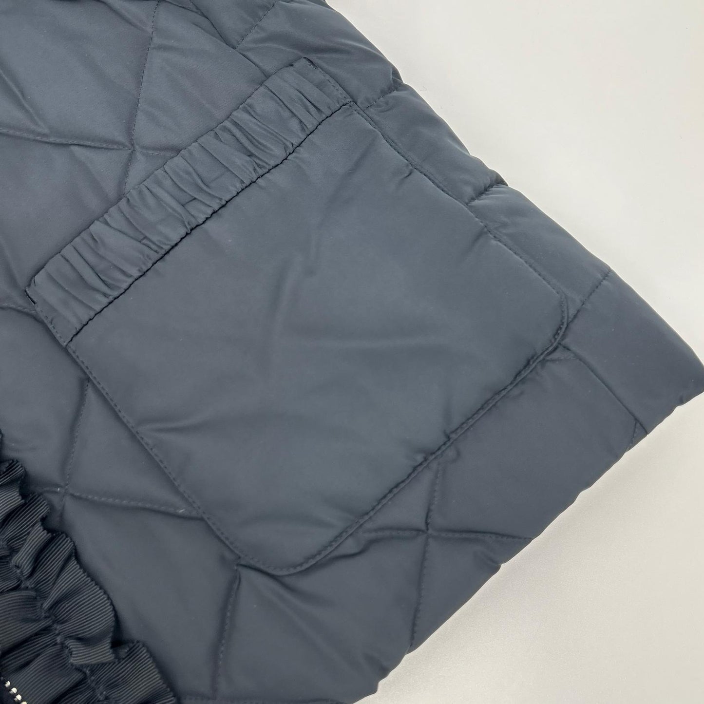 M-premierBLACK エムプルミエブラック 25AW C246-010 ブラック ポリエステル ダイヤキルトフリルショートダウンコート コート