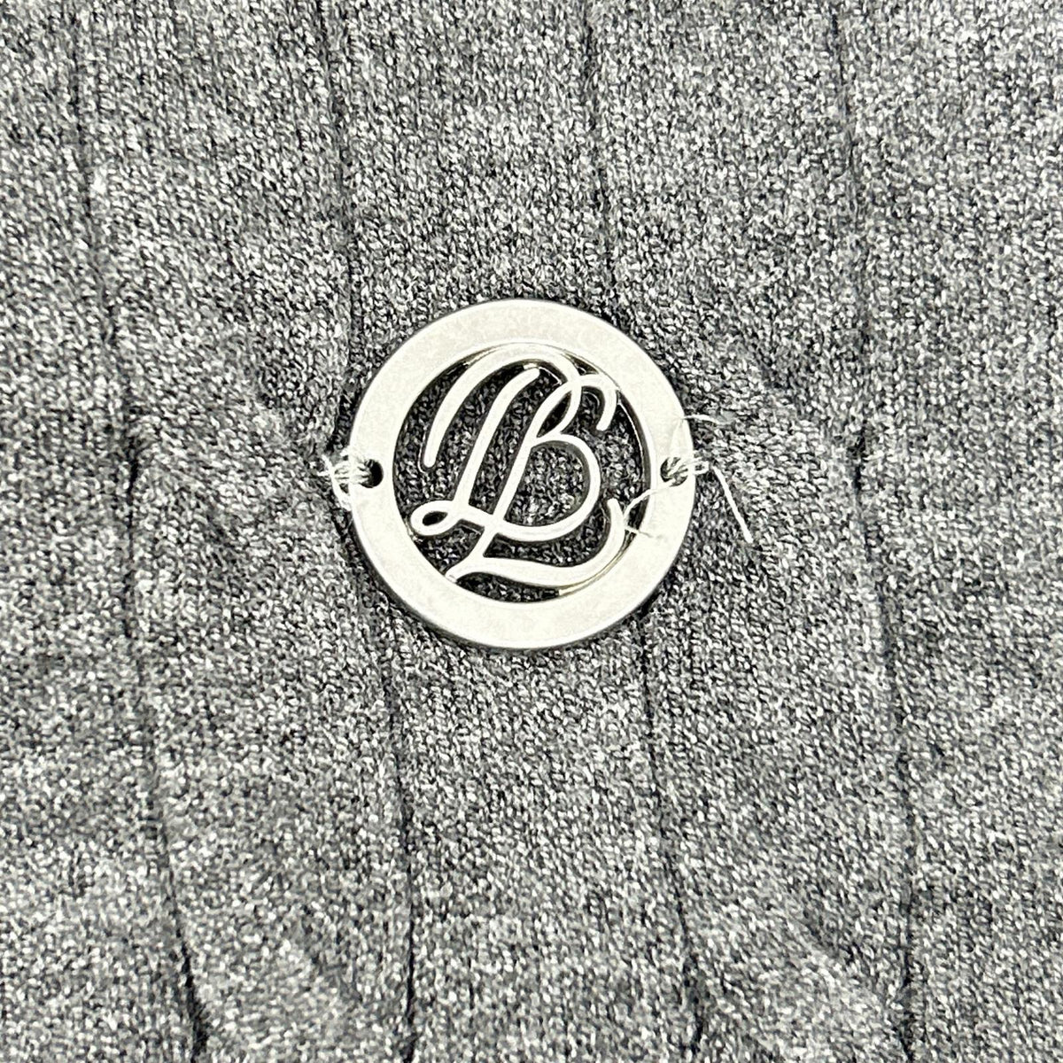 BLUE LABEL CRESTBRIDGE ブルーレーベルクレストブリッジ 25年製 グレー レーヨンストレッチケーブルニット トップス