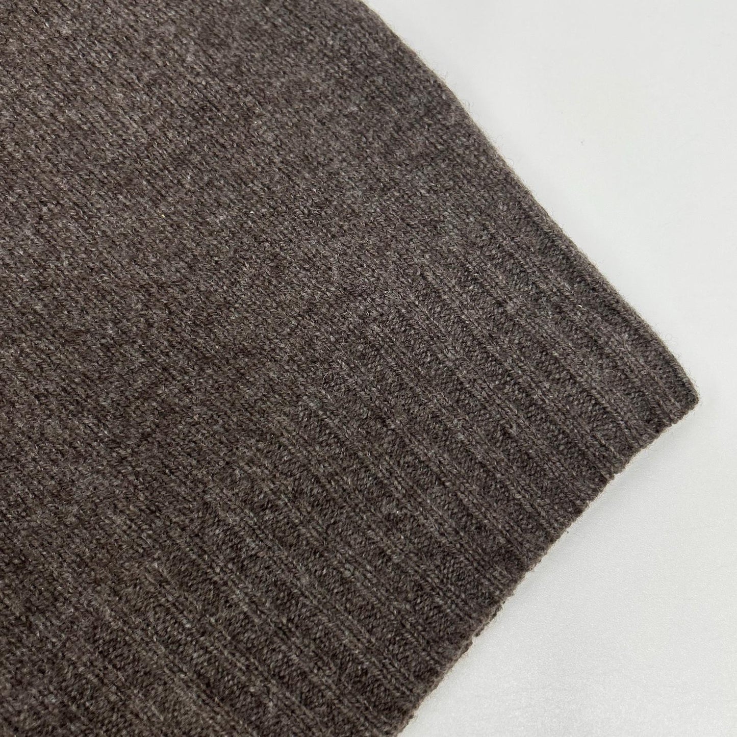 MargaretHowell マーガレットハウエル 579-2260001 ブラウン カシミヤ混 クルーネックニット トップス