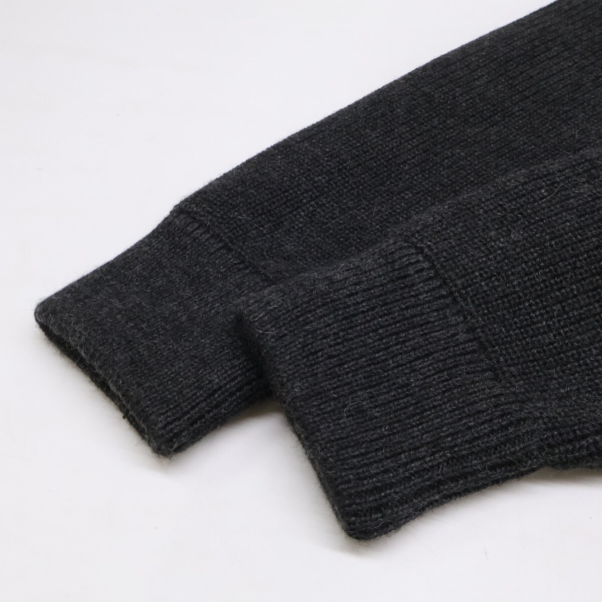 MONCLER モンクレール 420919403000 MAGLIONE TRICOT CARDIGAN ニット/ダウン切替 ジャケット ジャケット