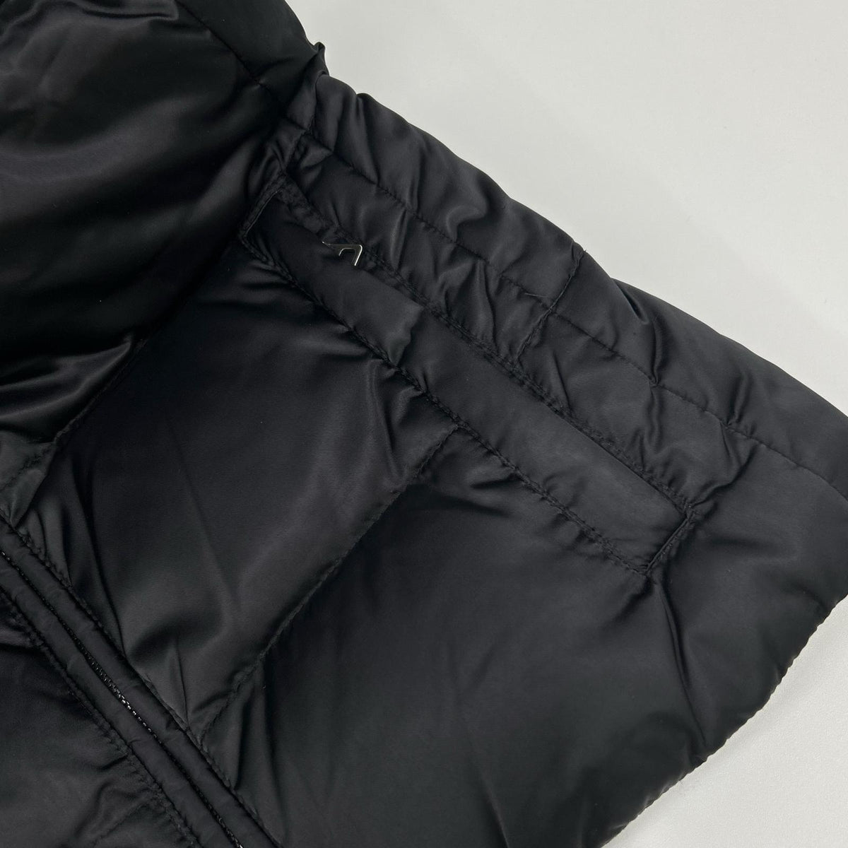 PRADA SPORT 290150 black nylon triangle-logo down jacket Jacket