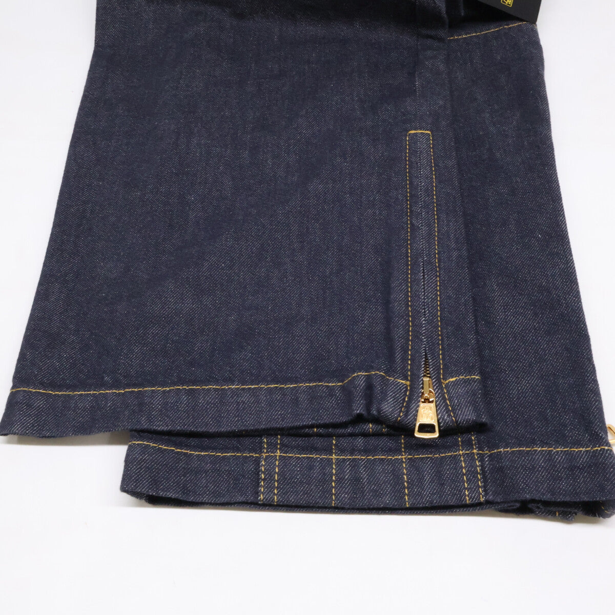MONCLER モンクレール GENIUS 3 ジーニアス3 x MERCEDES-BENZ BY NIGO【新品同様/24年製】K14012A00002 PANTALONE ロゴ刺繍 ジップフライ デニムパンツ ボトムス