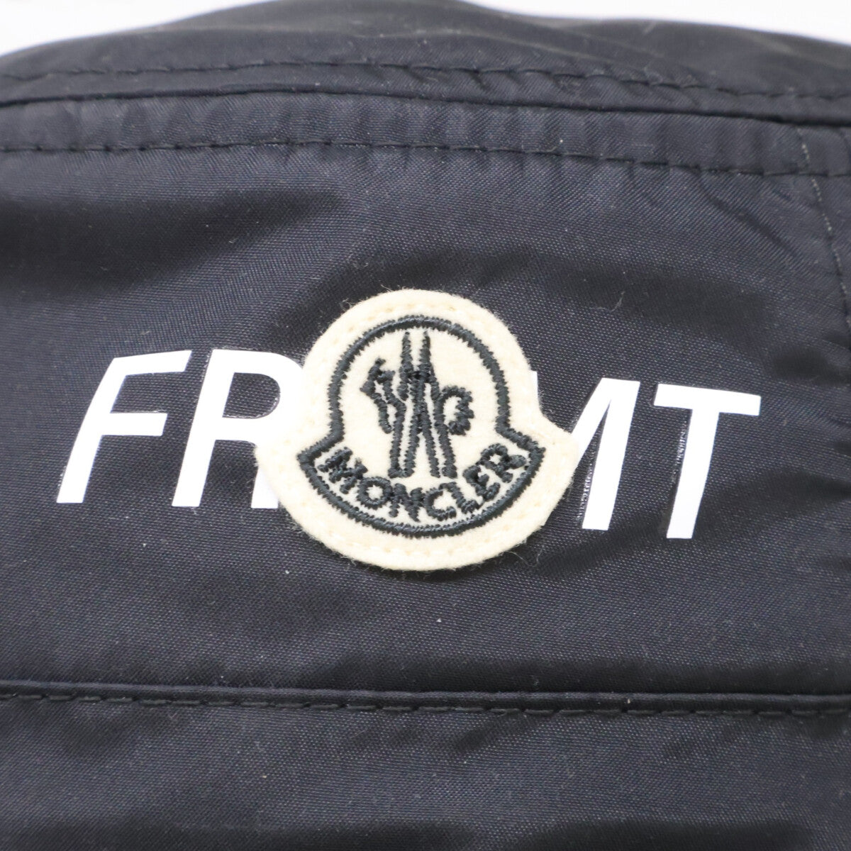 MONCLER モンクレール x FRGMT HIROSHI FUJIWARA フラグメント 【新品同様/国内正規】I209U3B00003 596UH BUCKET ナイロン バケットハット 帽子