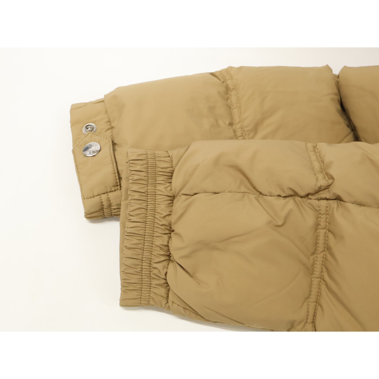 MONCLER モンクレール 【美品】DELAUME ビッグロゴワッペン ダウンジャケット ジャケット