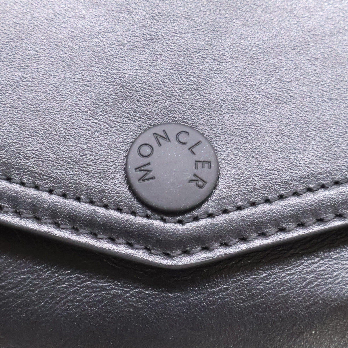 MONCLER モンクレール 【美品】BELT BAG ベルトバッグ ロゴバッグ レザー ミニ ボディバッグ