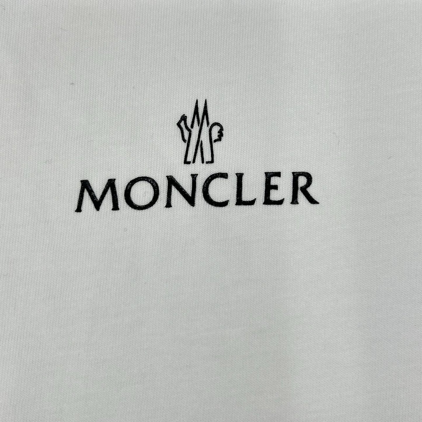 MONCLER モンクレール 22年製 ホワイト MAGLIA T-SHIRT ラバーワッペンTシャツ トップス