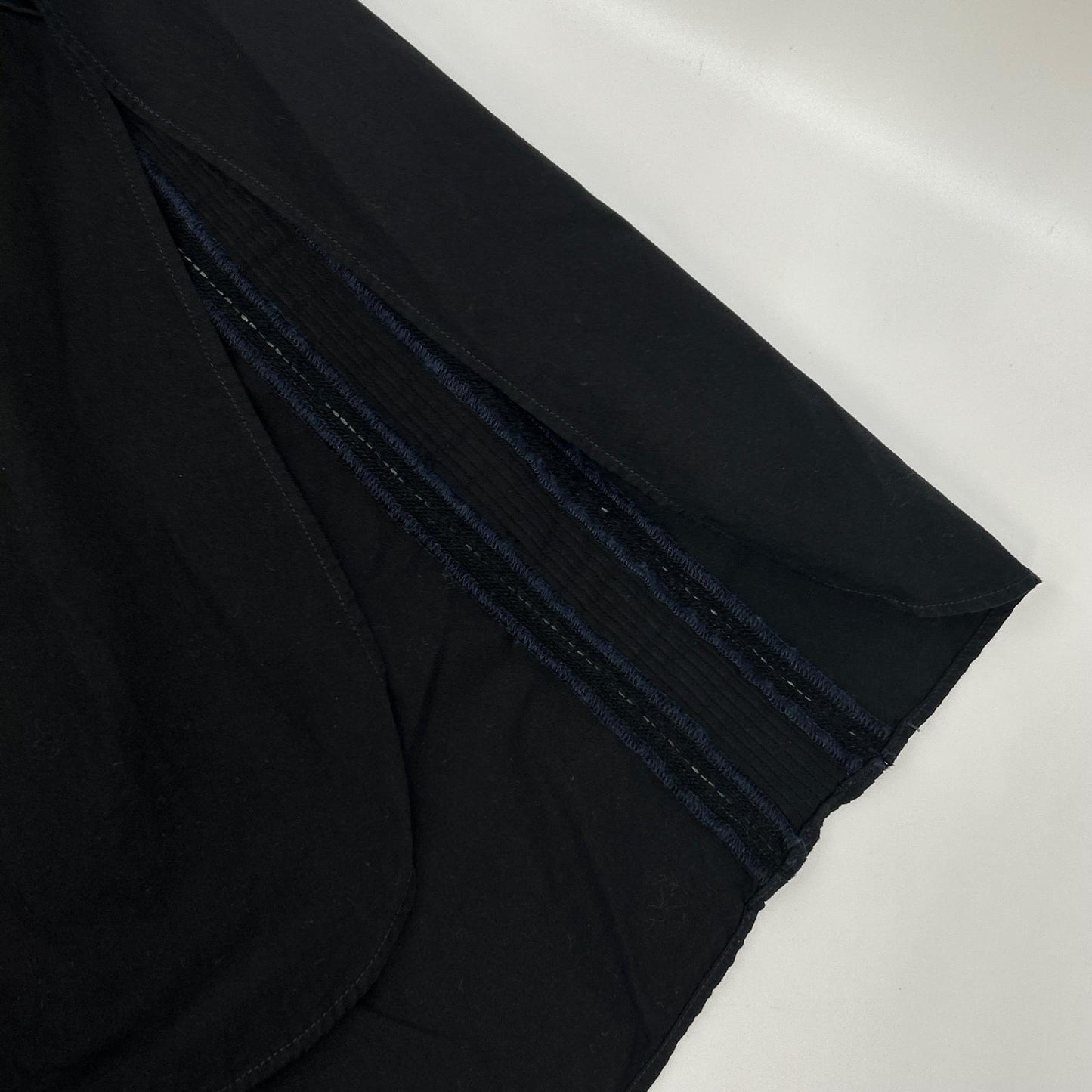 Pheeta Pheeta Black band-collar dress with gathered chest dress