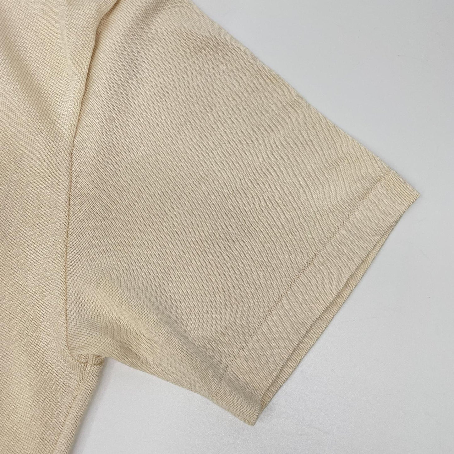 Yonetomi ヨネトミ アイボリー シルク100 SHORT SLEEVE SILK KNIT TEE トップス
