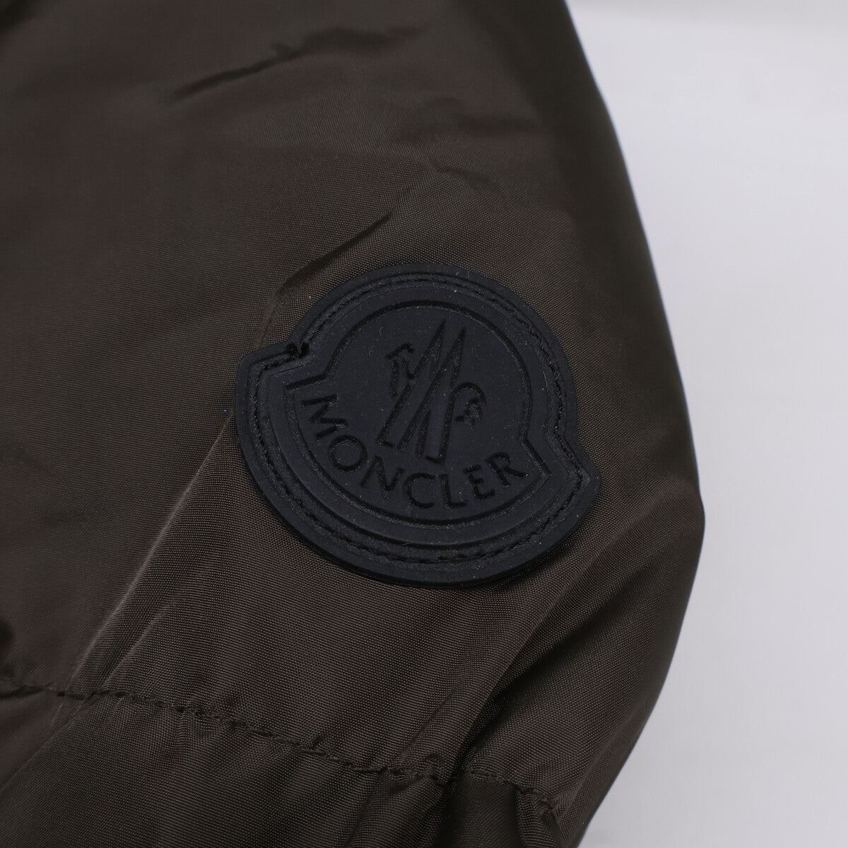 MONCLER モンクレール 【美品】MONTCLAR モンクラ 内側ロゴ刺繍グログランテープ フーディダウンジャケット ジャケット