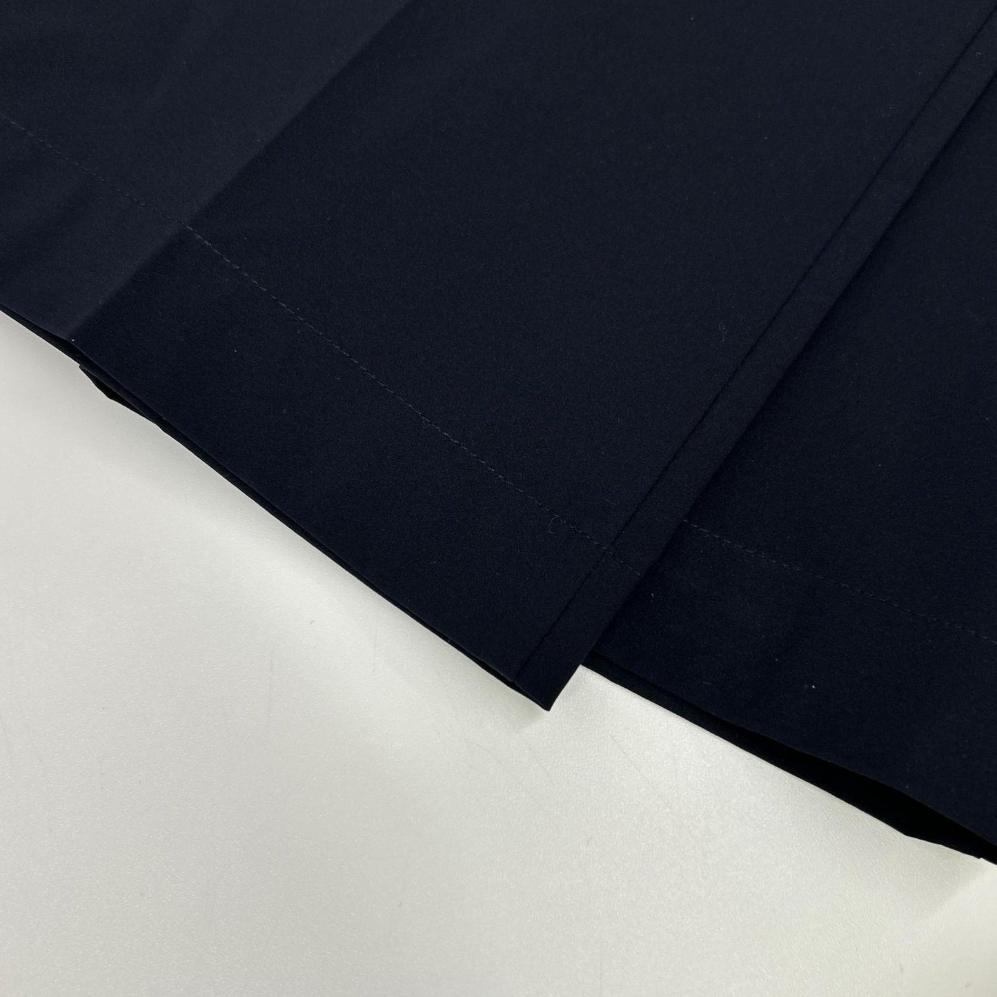 1piu1uguale3 ウノピゥウノウグァーレトレ 【GOLF】GSP071-POE478 ブラック BASIC LONG PANTS ナイロンスラックスパンツ ボトムス