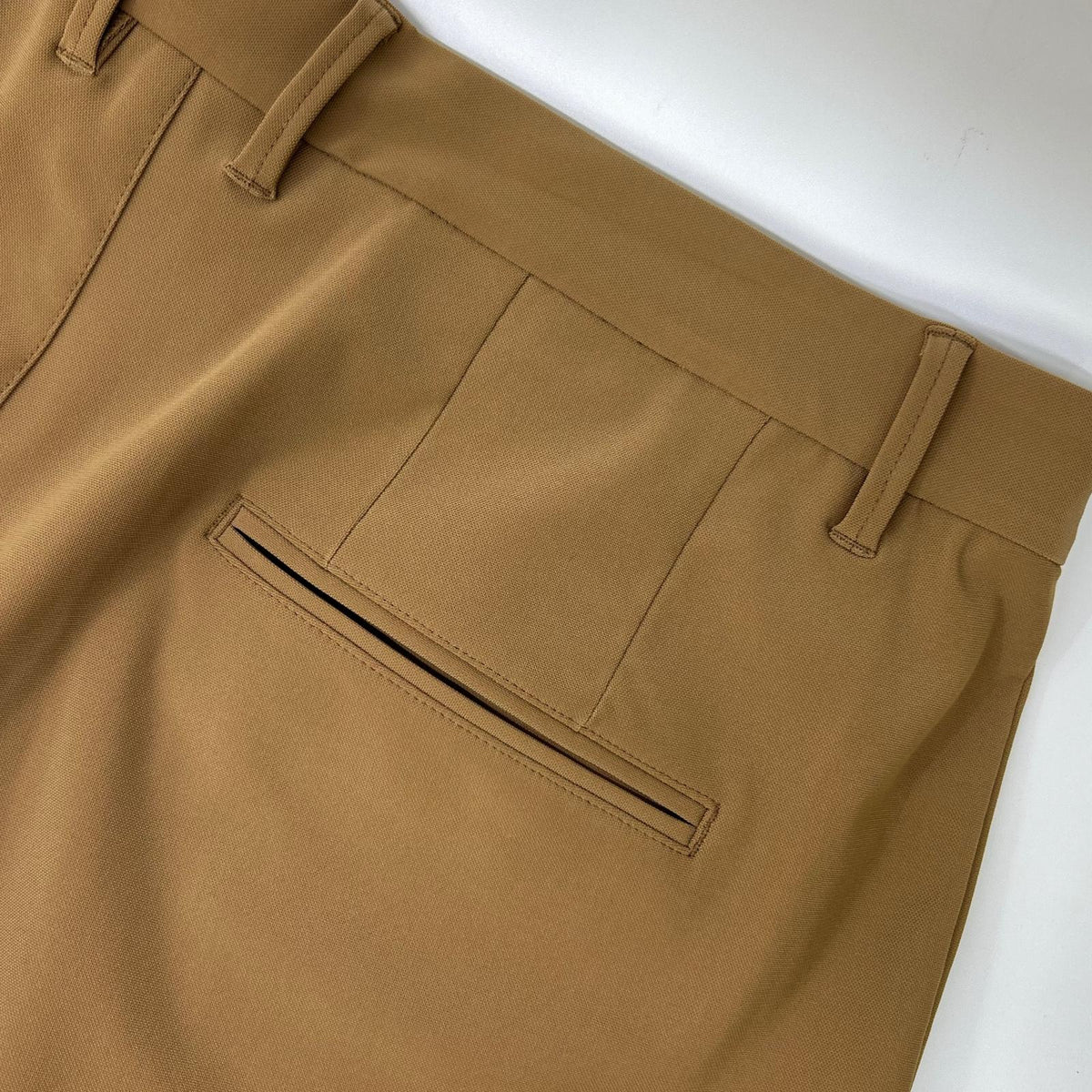 1piu1uguale3 ウノピゥウノウグァーレトレ 【GOLF】【×戸賀敬城】GRP111-POE463 ブラウン SHORTS TOGA LIMITED MODEL ショートパンツ ボトムス