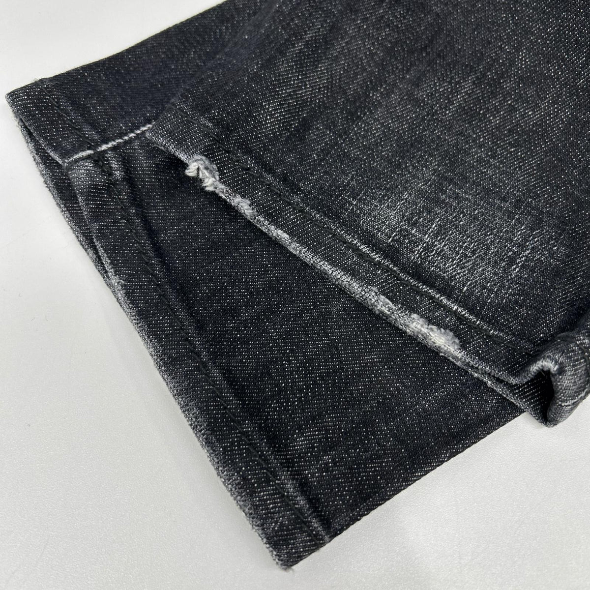 DSQUARED2 ディースクエアード S74LB1617 S30357 25年 ブラック SKATER JEAN/スケータージーンズ フェードブラックウォッシュスキニースリムテーパードデニム ボトムス