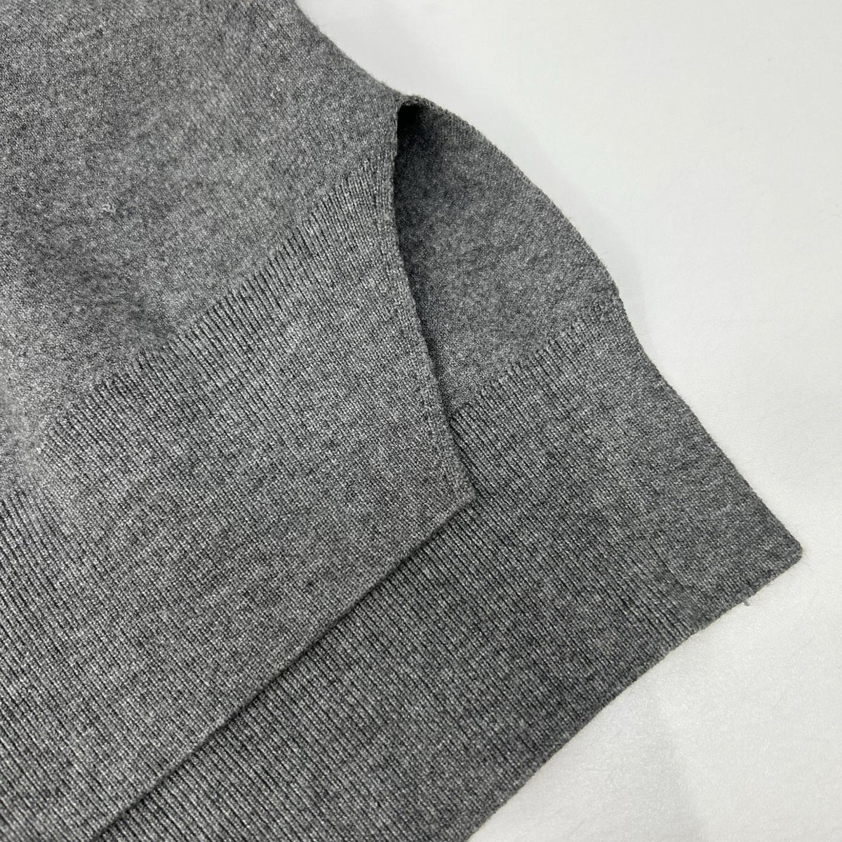 ENFOLD エンフォルド 25AW 300IA170-1861 グレー レーヨン混 CROPPED HOODED PULLOVER トップス