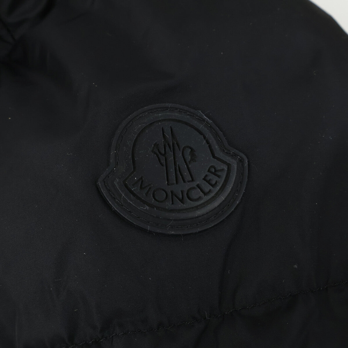 MONCLER モンクレール MONTCLAR モンクラ 内側ロゴ刺繍グログランテープ フーディダウンジャケット ジャケット