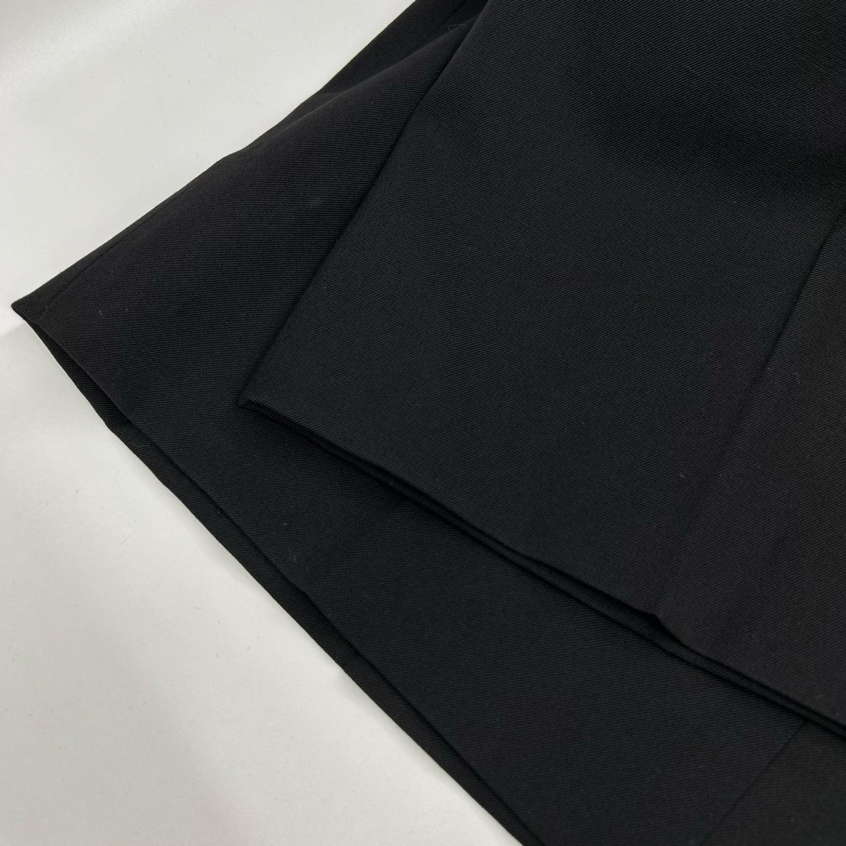 BALENCIAGA バレンシアガ 23年製 743545 ブラック センタープレス ワイドパンツ ボトムス