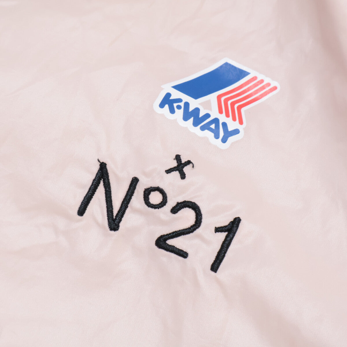 N゜21 ヌメロ ヴェントゥーノ ×K・WAY 17年 ブラック×ピンク ナイロン リバーシブルジャケット ジャケット