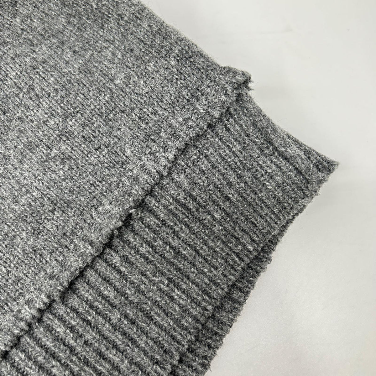 Maison margiela メゾンマルジェラ 21年製 S50GP0243 グレー ウール エルボーパッチ 長袖ニット トップス