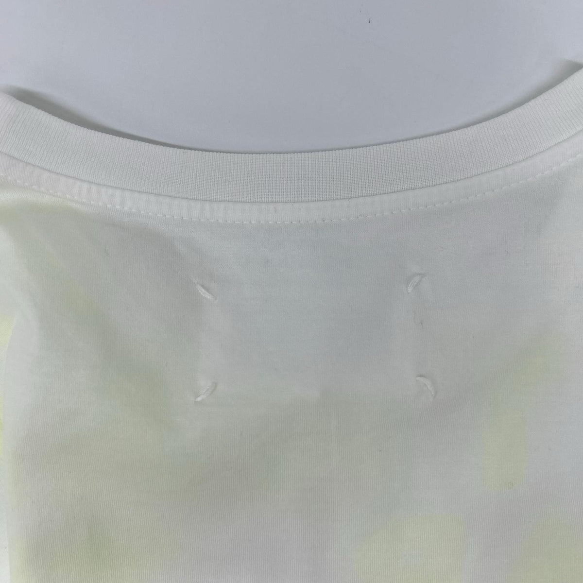 Maison margiela メゾンマルジェラ 19年製 S51GC0427 ホワイト イエロープリント AIDS エイズ Tシャツ トップス
