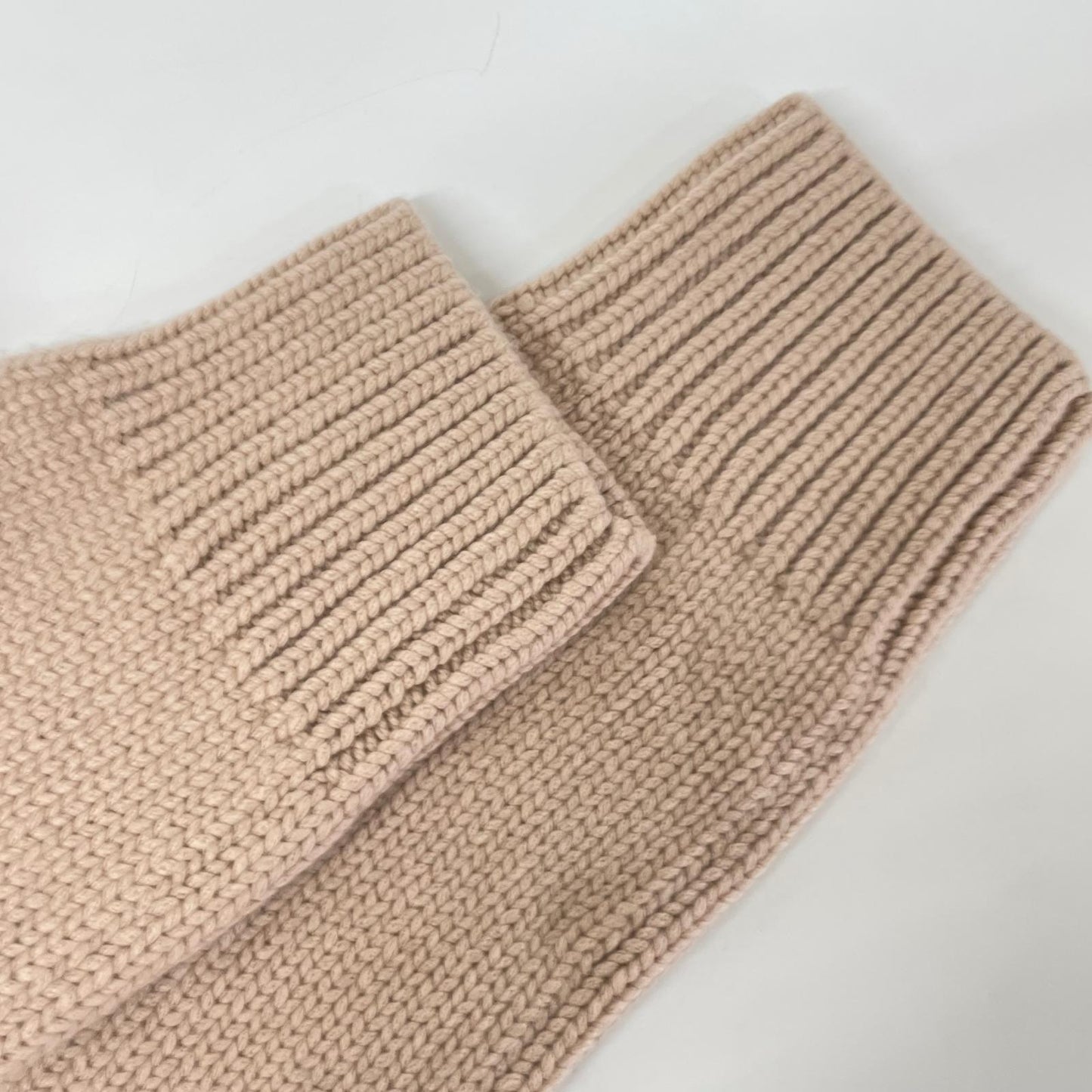 FOXEY 38516 Pink Beige Fox Solei Knit Coat F