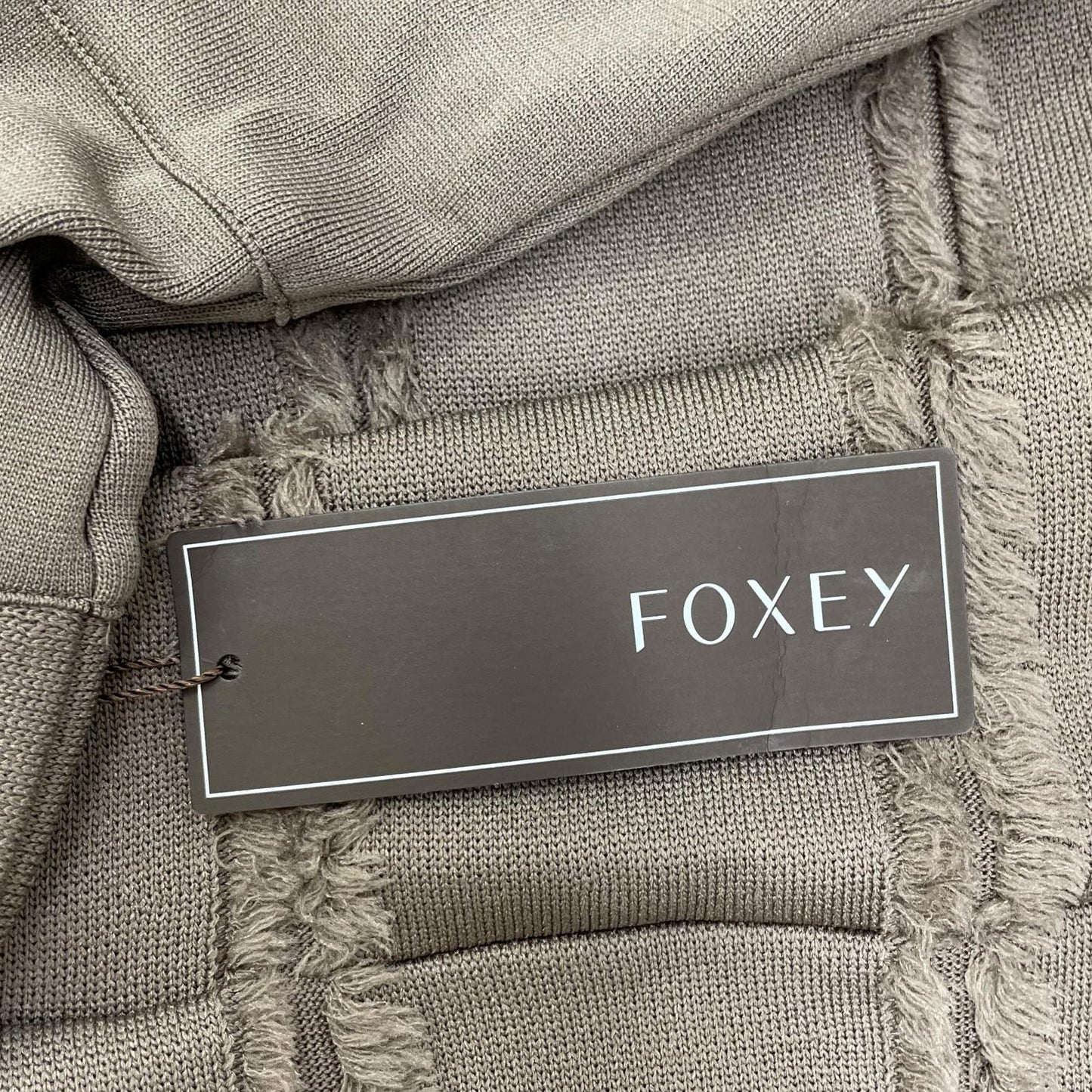 FOXEY フォクシー 22年 42974 ブラウン リズミック ノースリープ ニットワンピース ワンピース
