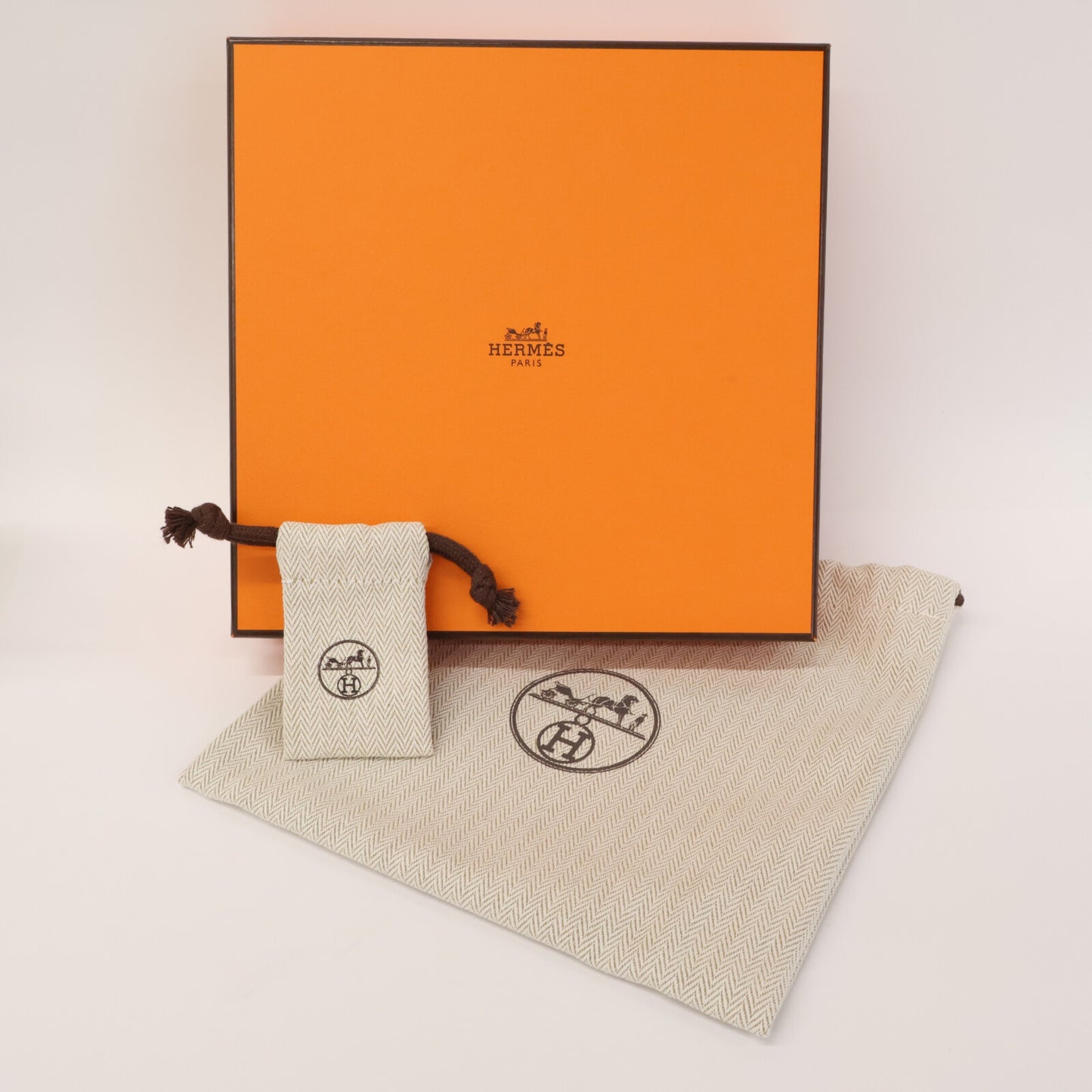 HERMES エルメス 【美品】C刻印 カデナバックル レザー ベルト