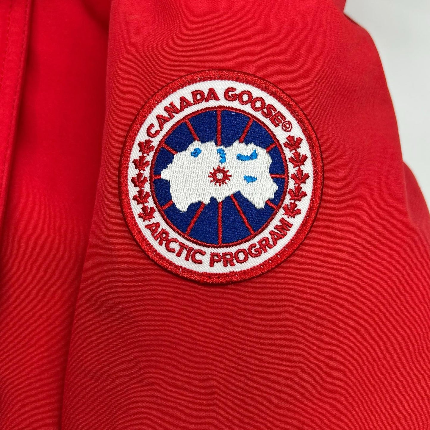 CANADA GOOSE カナダグース 6550L レッド Trillium Parka ファー付きフード ダウンジャケット ジャケット