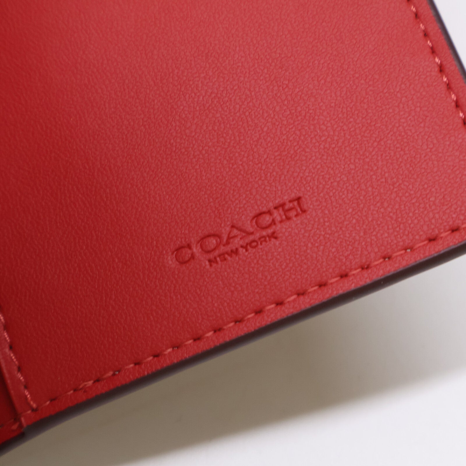 [Excellent Condition] CAP23 Slim Zip Wallet in Signature Canvas with Stripe - Bifold Wallet (with coin purse) for Women