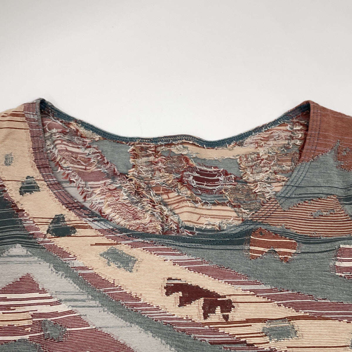 JURGEN LEHL ヨーガンレール ｸﾞﾚｰ×ﾌﾞﾗｳﾝ ｺｯﾄﾝ 総柄 ｶｯﾄｿｰ トップス