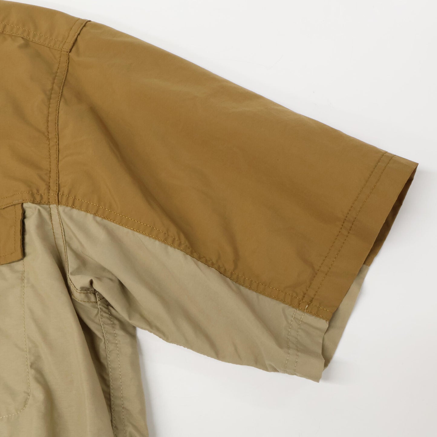 THE NORTH FACE ノースフェイス NR22331 ベージュ ショートスリーブ ヌプシ シャツ トップス