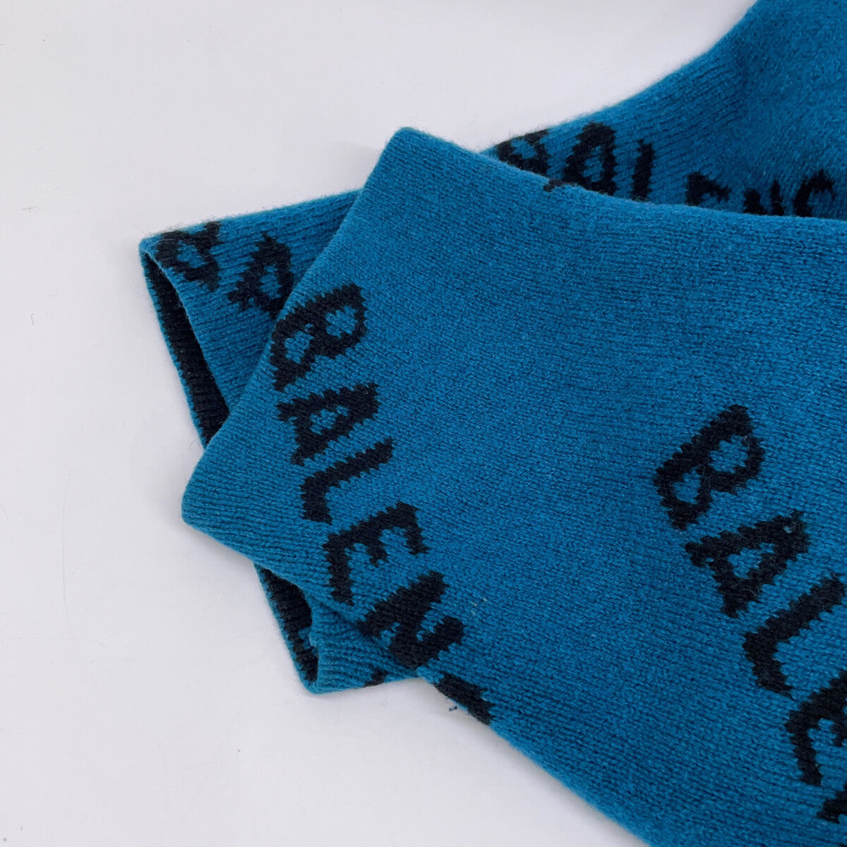 BALENCIAGA バレンシアガ ブルー×ブラック スラッシュロゴオーバーサイズクルーネックウールニット トップス