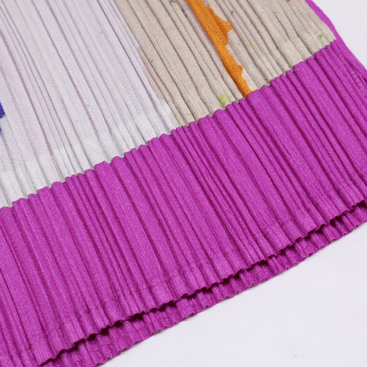 PLEATS PLEASE PP31-JK741 Purple Lightbulb Pleated Sleeveless Blouse Top