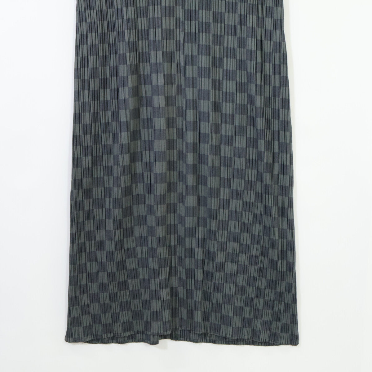 PLEATS PLEASE PP31-JH966 Gray Block Print Pleated Dress
