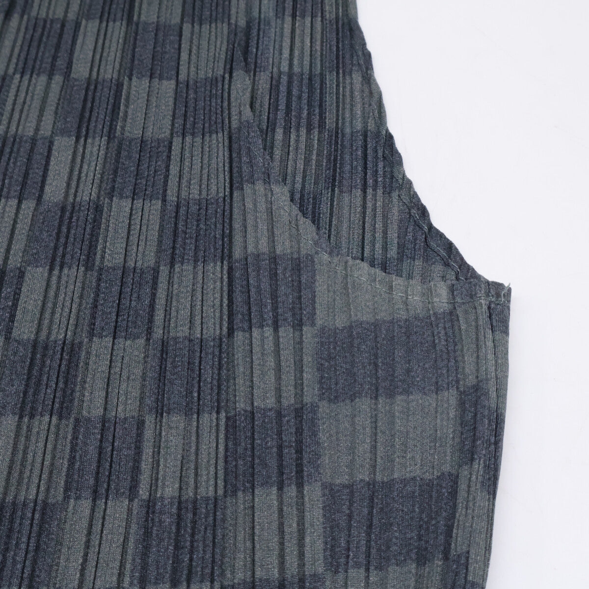 PLEATS PLEASE PP31-JH966 Gray Block Print Pleated Dress