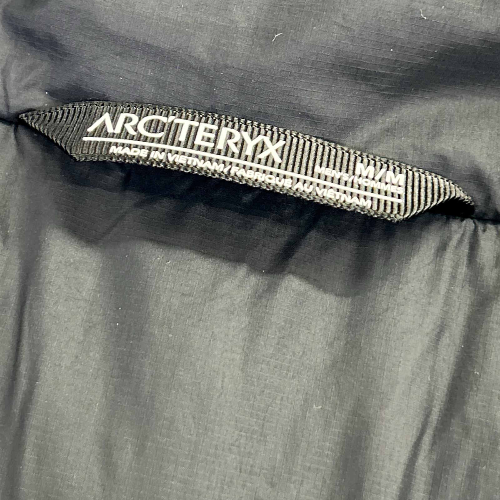 始祖鸟 ARCTERYX X000009980 25年款 黑色 THORIUM INSULATED JACKET 大衣 M