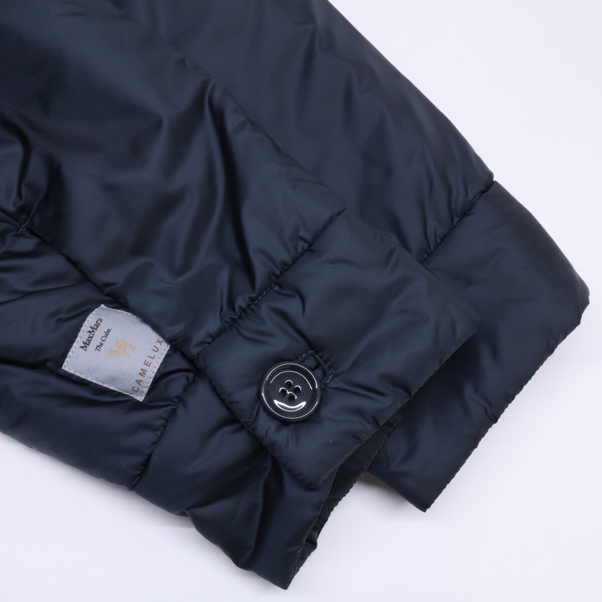 Max Mara Max Mara 【美品】25294860446 CAMELUXE 尼龙夹克 夹克