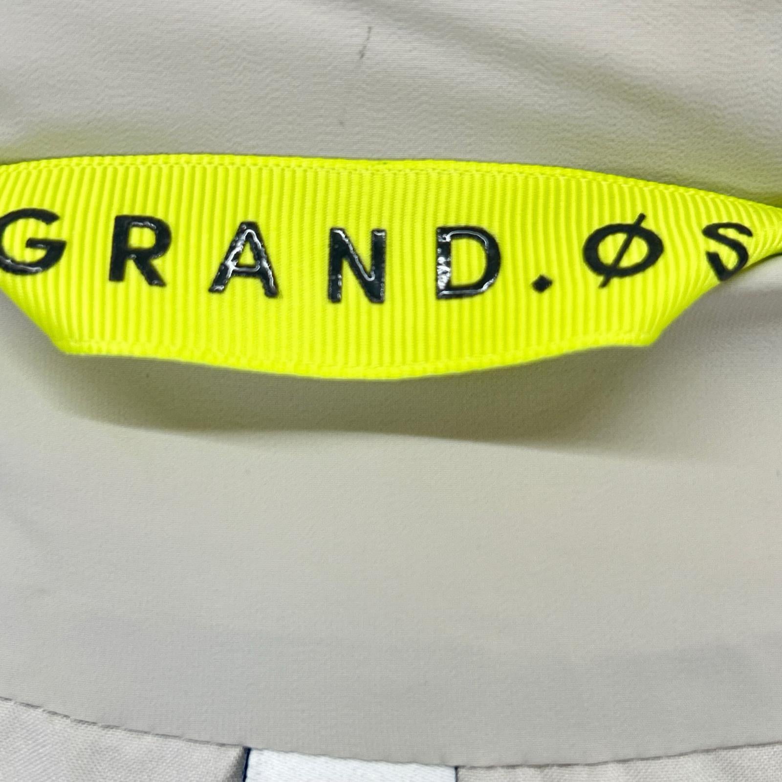 T10176 米色 GRAND.OS 弹力 羽绒绗缝外套 夹克 M 女式