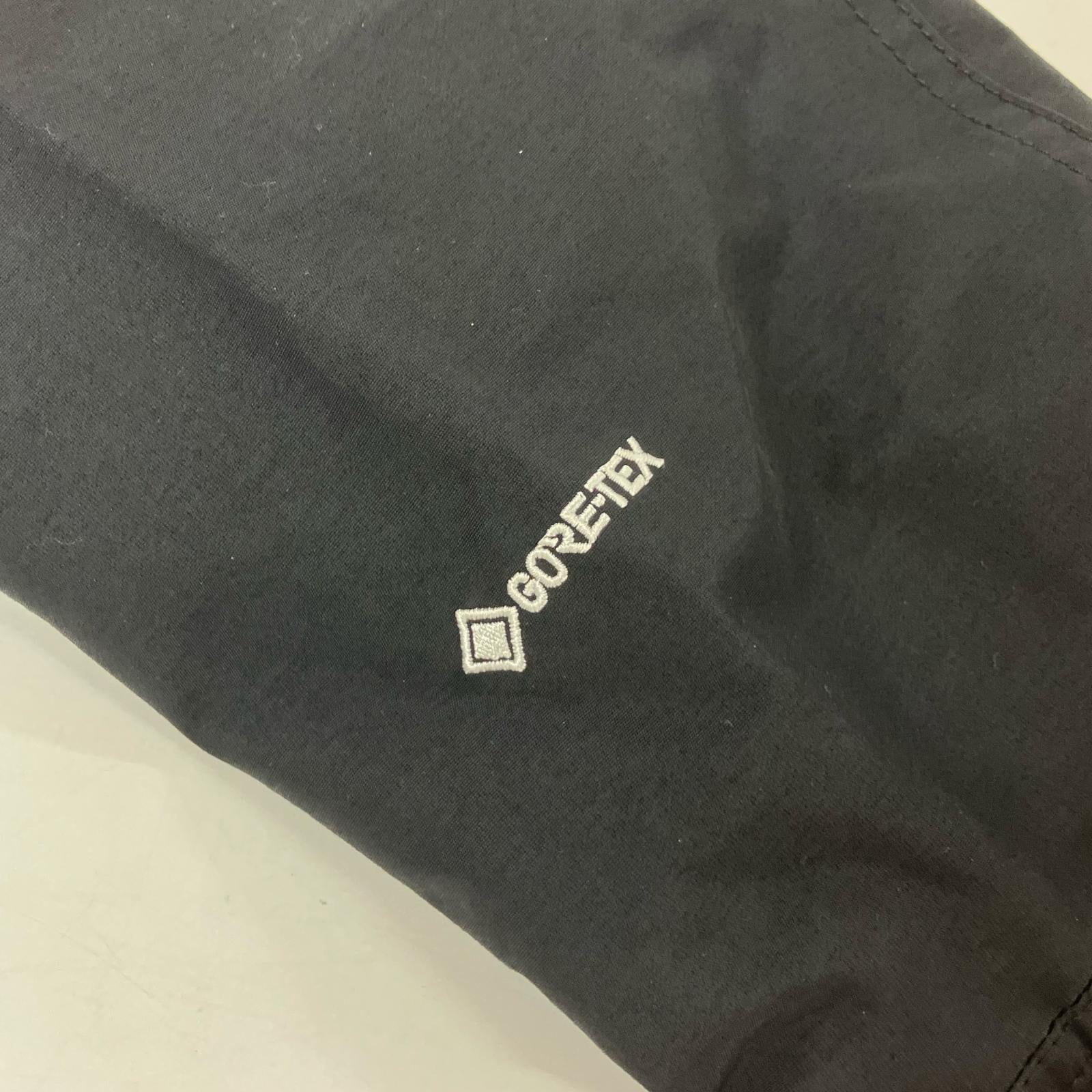 THE NORTH FACE NPW62550 Black Mountain Light Jacket