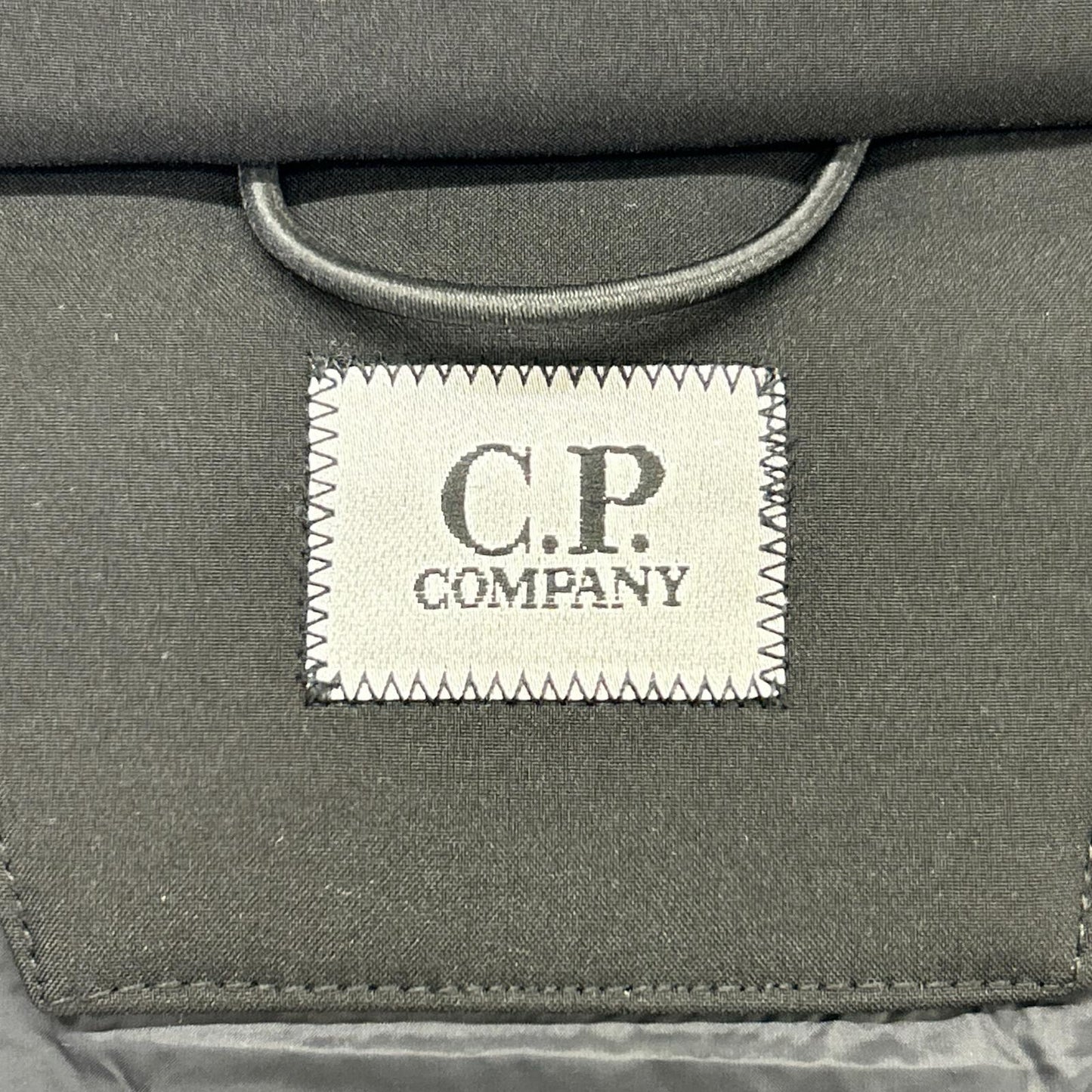 C.P.COMPANY C.P.公司 07CMOW018A 黑色 尼龙夹克 夹克 46