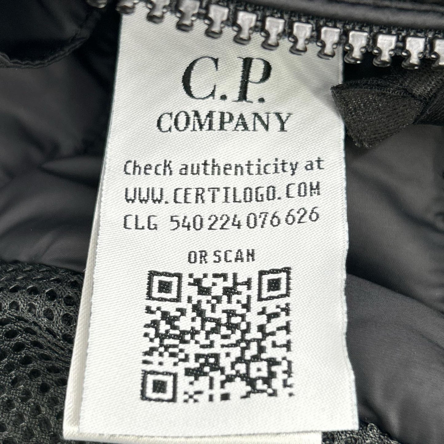 C.P.COMPANY C.P. Company 07CMOW018A Black Nylon Jacket Jacket 46