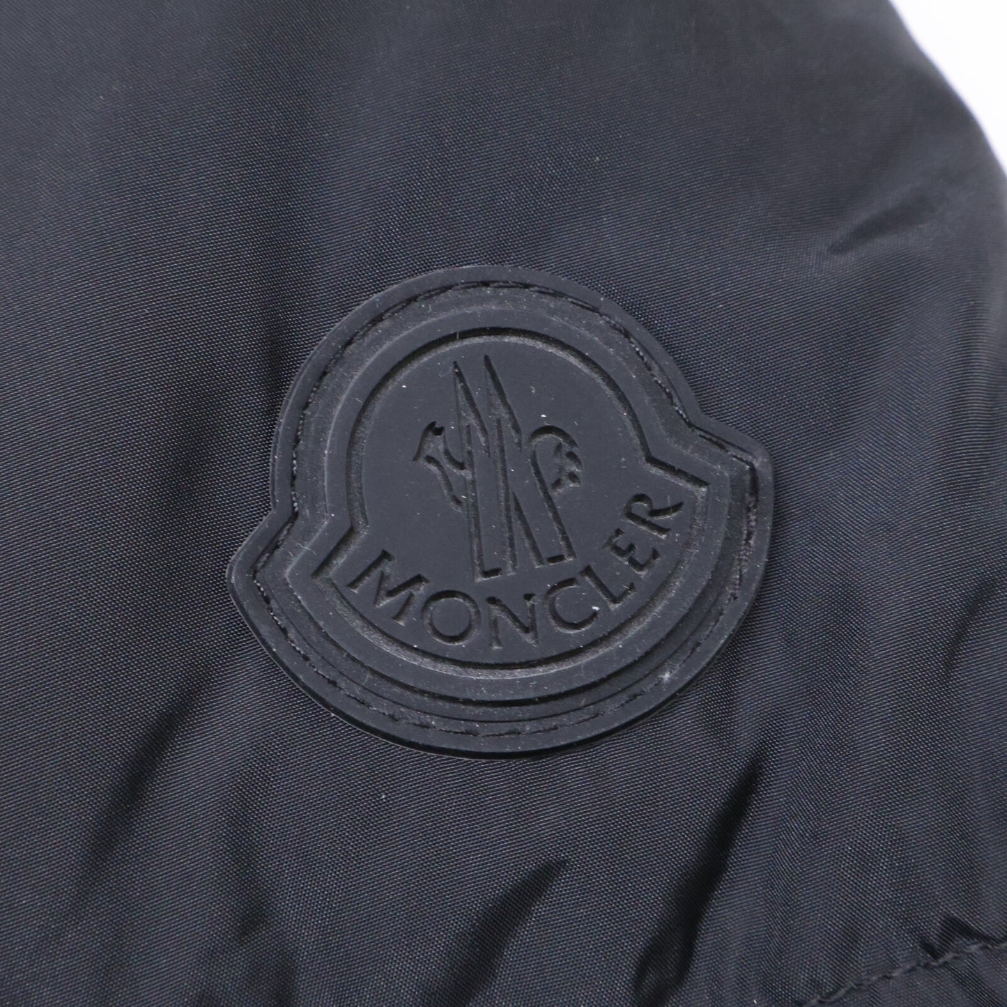 MONTCLAT Moncler Embroidered Logo Grosgrain Tape Hooded Down Jacket Jacket 2 Men's